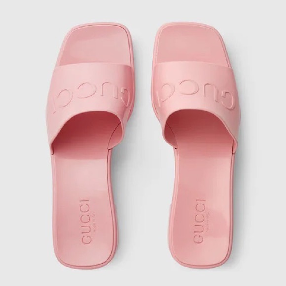 Gucci Women's Rubber slide sandal - Picture 3 of 8
